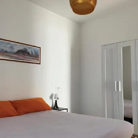 Apt. 2 Pratico E Luminoso A 100 M Dall'ospedale * Bassano del Grappa